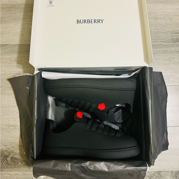Burberry rubber shoe - Picture 4 of 5